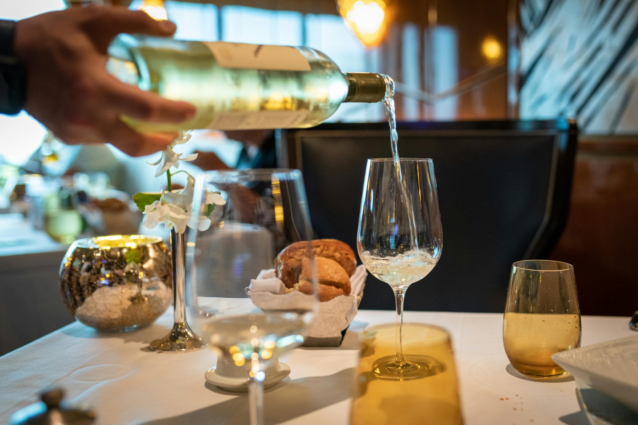 How Long Does White Wine Last Unopened? Shelf Life & Storage Tips - The